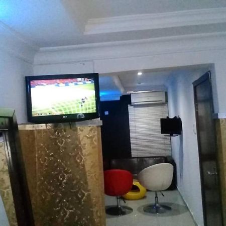 Theodawn Hotels @ Suite 29 Ikeja Exterior foto