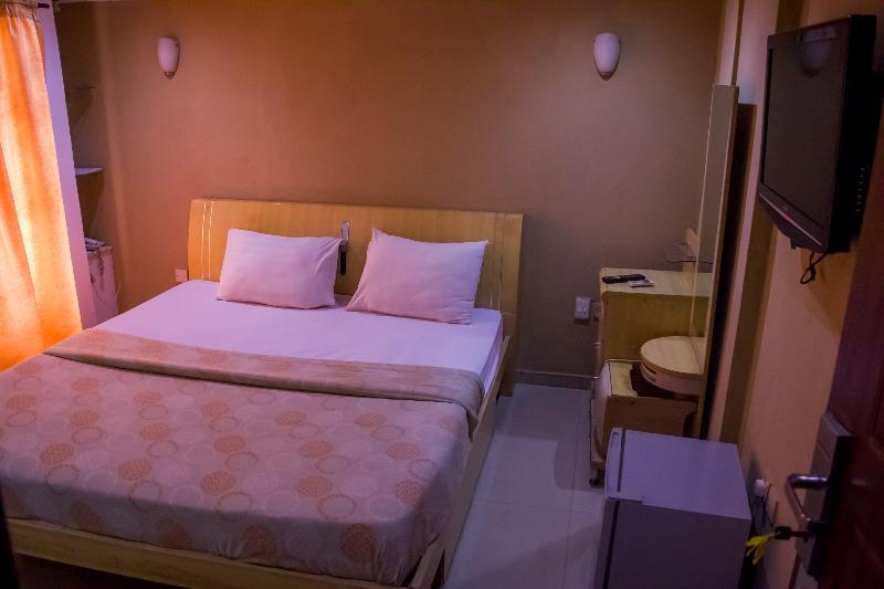 Theodawn Hotels @ Suite 29 Ikeja Exterior foto